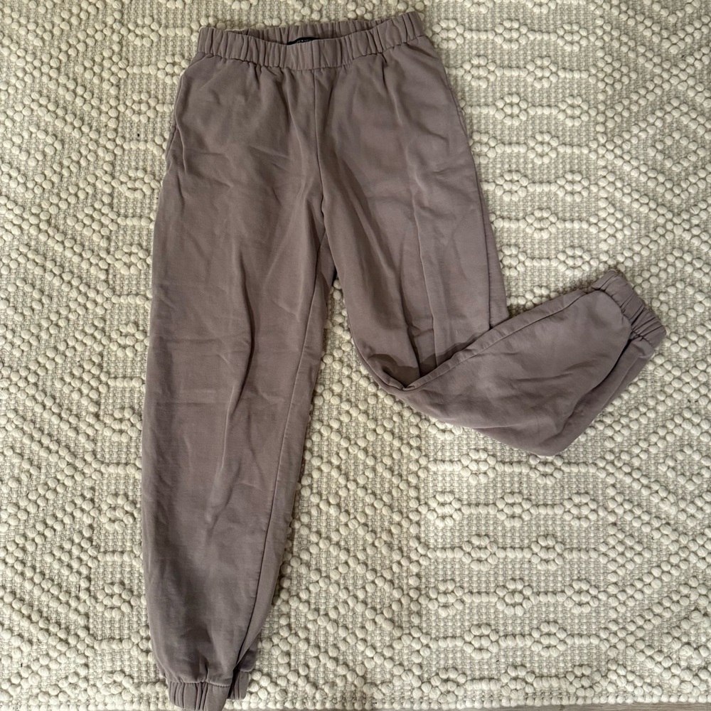 Brandy Melville Brown Jogger Sweatpants with Elastic Waistband